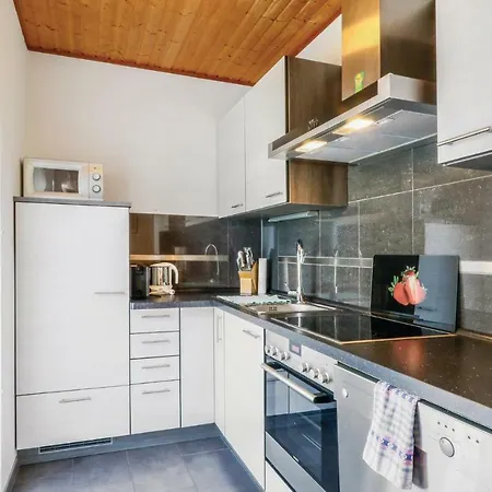 4 In Дом отдыха